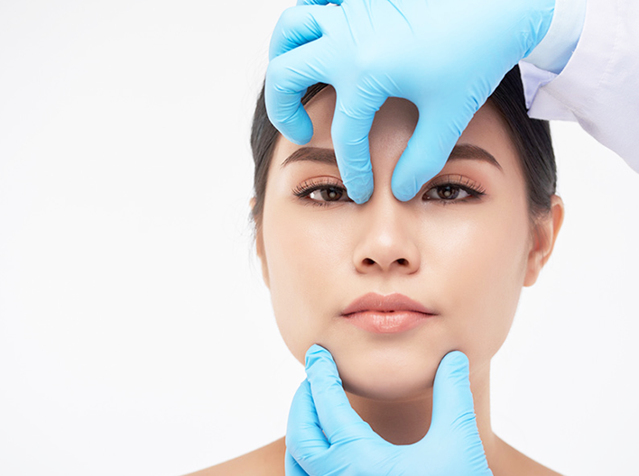 Đỏ đầu mũi thông thường sau nâng mũi - Bác sĩ Hiếu Liêm quận 10