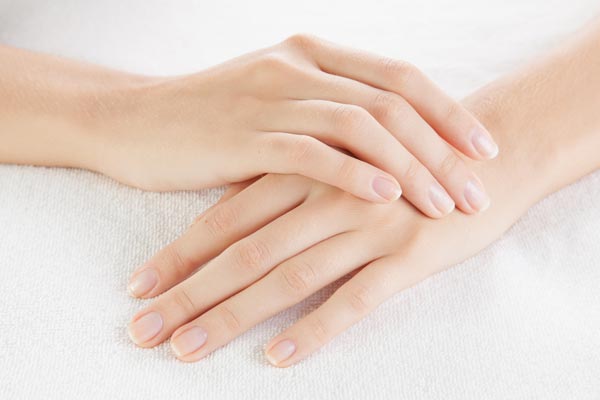 Phương pháp hoá bàn tay bằng tiêm mỡ tự thân- trước sau - Dr.Hiếu Liêm